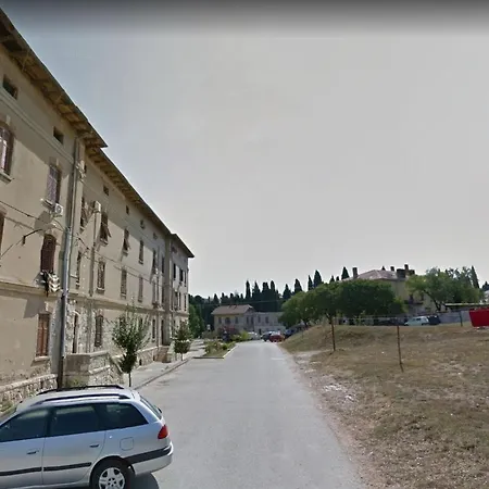 With A Parking Space - 14533 Apartman