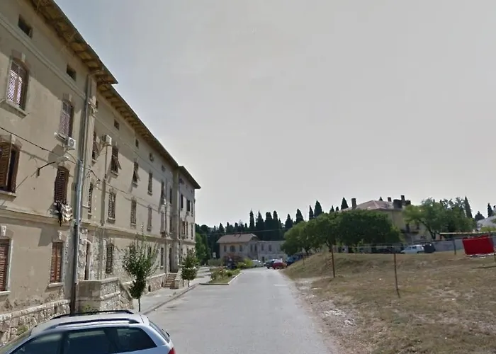 With A Parking Space - 14533 Apartman